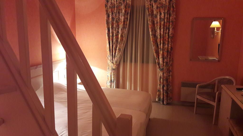 Logis L'Auberge Bourbonnaise Saint-Yorre Экстерьер фото